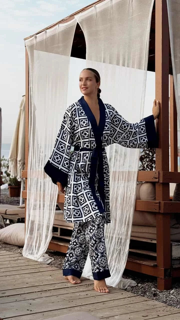 Saten Kimono Takımı (Özel Çanta Hediyeli)