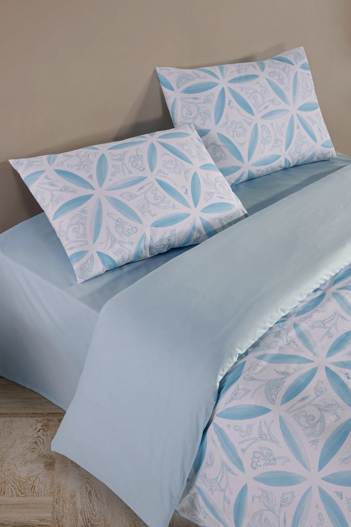 Evelya Blue Çift Kişilik Nevresim Takımı - %100 Pamuk Ranforce, 200x220